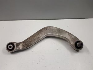 20366708 – 8K0505323H – Draagarm boven links-achter