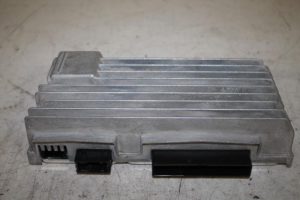 17814760 – 8T1035223A – Radioverstärker