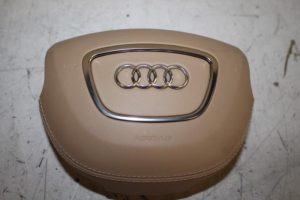 17812237 – 4H0880201S – Airbag links (Lenkrad)