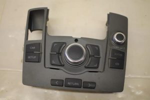 17801789 – 4F1919610T – Regelunit Multi Media