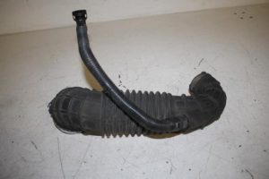 17811599 – 03G129629D – Ansaugschlauch Luft