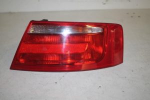 17804837 – 8T0945096 – Taillight, right