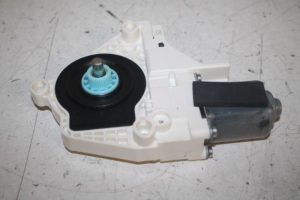 17808856 – 8K0959812A – Raammotor Portier