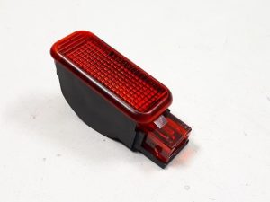 21139943 – 6Y0947411 – LED light