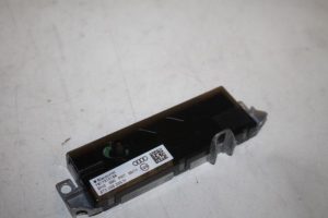 17821909 – 8T0035225N – Antenne Versterker