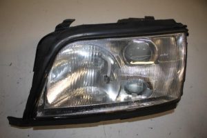 17831755 – 4A0941003AQ – Koplamp links