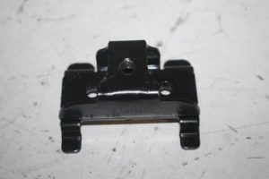 17809647 – 8W9813985 – Steun (diversen)