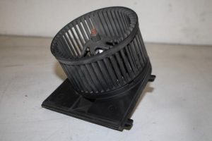 17826933 – 1J2819021B – Kachel Ventilatiemotor