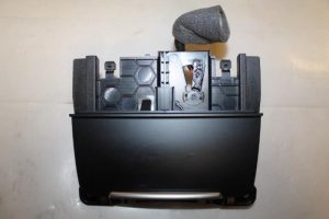 17794268 – 8K0857951V10 – Asbak voor