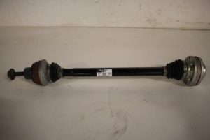 17825374 – 8R0501203C – Antriebswelle links hinten