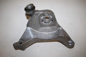 17802674 – 4E0399113BC – Getriebe Halterung