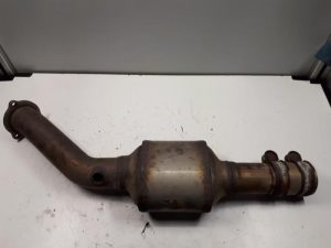 18896010 – 4G0254400F – Katalysator