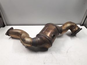 20999344 – 4G0254202N – Katalysator