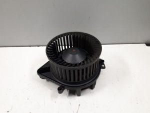 18792886 – 8E2820021E – Kachel Ventilatiemotor