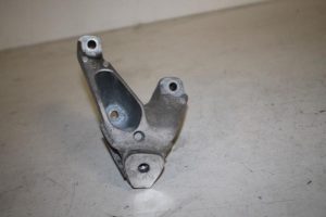 17804558 – 8K0199307AL – Motorsteun