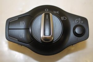 17801949 – 8K0941531AKWEP – Licht Schalter