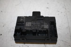 17813900 – 8K0959792S – Centrale Deurvergrendelings Module