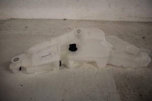 17821953 – 4F0955451R – Front windscreen washer reservoir
