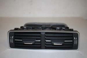 17817594 – 4M0819203C6PS – Lüftungsgitter hinten