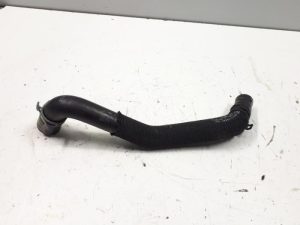 18677368 – 4M0121448BJ – Kühlerschlauch