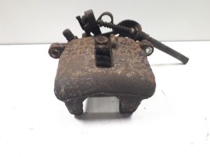 18322559 – 8E0615423H – Remklauw (Tang) links-achter