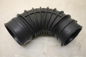 17796565 – 057129627B – Ansaugschlauch Luft