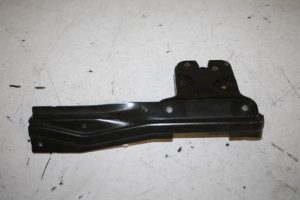 17810688 – 8N0827505A – Slotmechaniek Achterklep