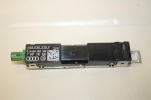 17799894 – 4G8035225F – Antenna Amplifier