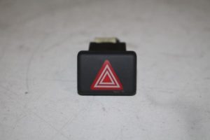 17827327 – 8E09415095PR – Paniekverlichtings Schakelaar