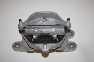 17825646 – 8K0399151CN – Getriebe Halterung