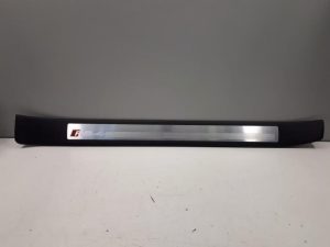 20449914 – 8E0853374F01C – Sierstrip