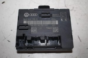 17815824 – 8K0959795D – Centrale Deurvergrendelings Module