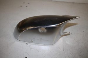 17810927 – 4H0858524D3Q7 – Spiegelkap rechts