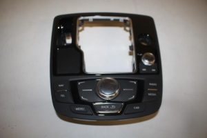 17826807 – 4G1919710A – Regelunit Multi Media