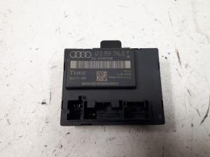 18743993 – 4F0959794E – Centrale Deurvergrendelings Module