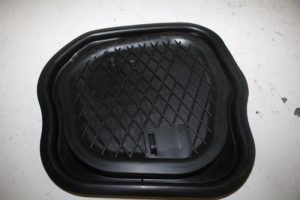 17816025 – 4G8837915C – Deurplaat 4Deurs links-voor