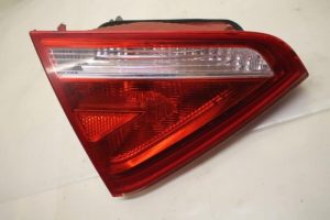 17798674 – 8T0945093 – Achterlicht links