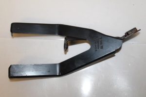 17794192 – 1J0145808B – Steun (diversen)