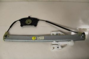 17794848 – 8R0839461B – Rear door window mechanism 4-door, left