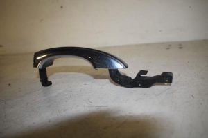 17807735 – 4H0837205B – Portiergreep 4Deurs links-voor