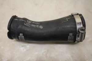 17798095 – 4F0145944G – Intercooler Slang