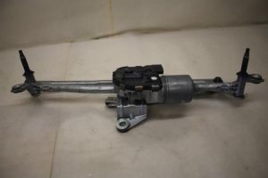 17801070 – 8R1955023D – Wiper motor + mechanism