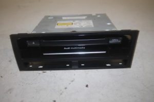 17805735 – 8R1035652F – Regelunit Multi Media