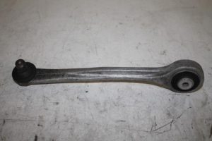 17812541 – 8K0407506A – Querlenker oben rechts vorne