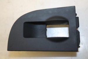 17796032 – 4B09595214EM – Steun (diversen)