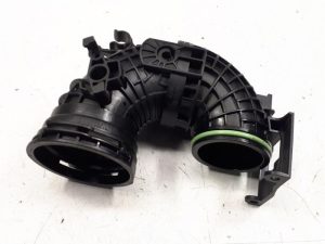 20061994 – 04E145641 – Ansaugschlauch Luft