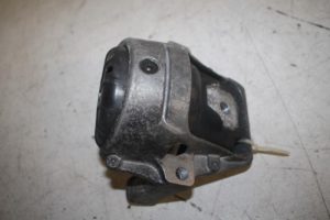 17808659 – 8K0199381KD – Engine mount