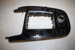 17821374 – 8T0919609WFX – Regelunit Multi Media