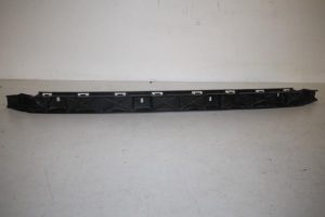 17805297 – 4G5807458 – Stoßstangenstütze mitte hinten