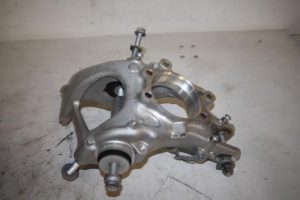 17817074 – 8R0505431C – Fusee links-achter